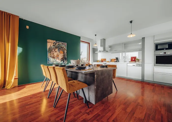 Design Architect With 2 * Praha